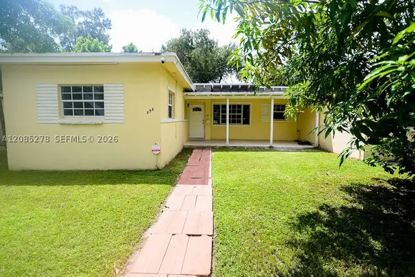 298 NW 104th St, Miami, FL 33150