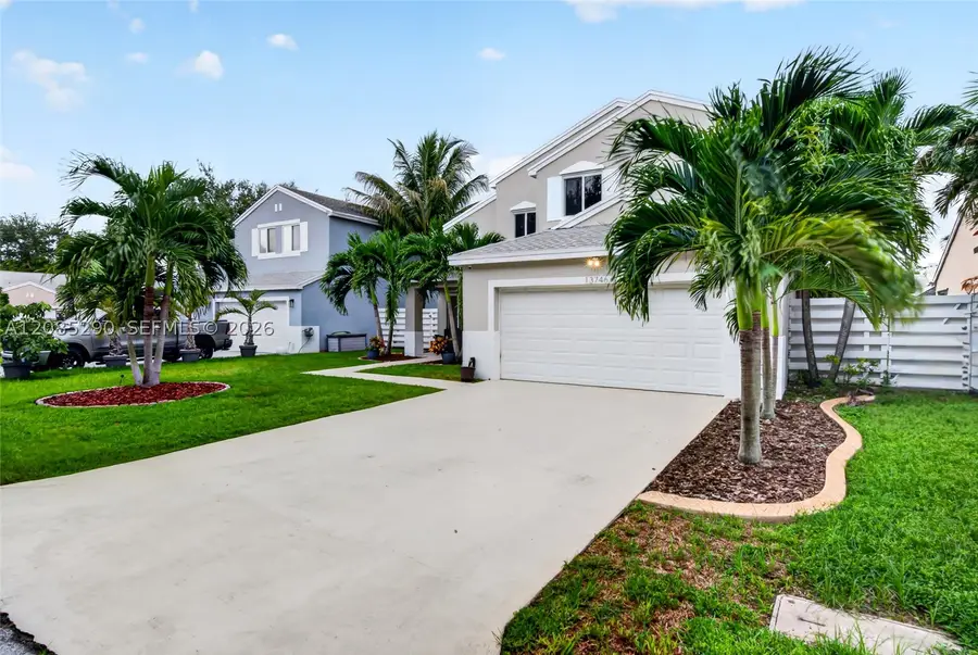 13746 SW 145th St, Miami, FL 33186 - #2