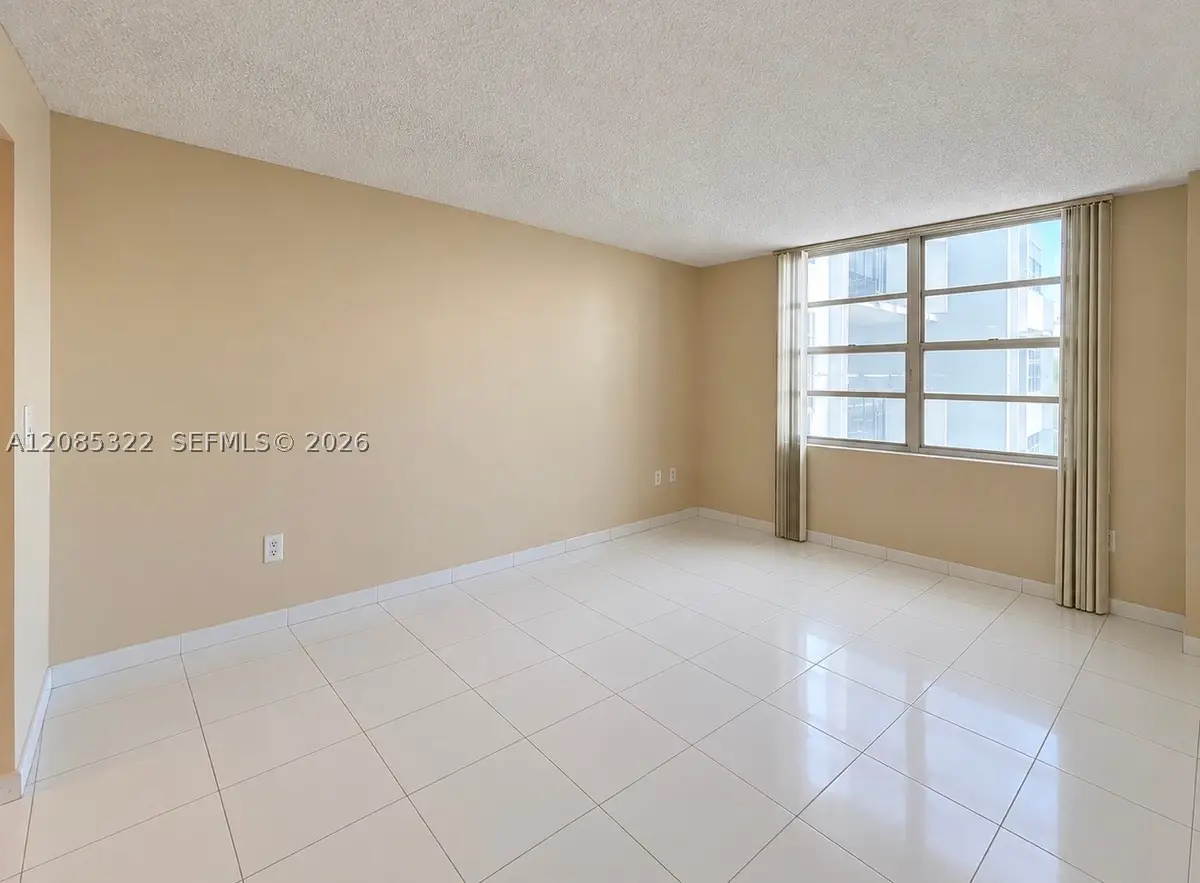 2750 NE 183rd St #601, Aventura, FL 33160 - #1