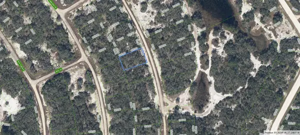 252 Crystal Lake Dr, Lake Placid, FL 33852