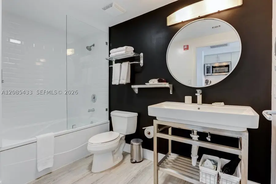 2889 Mcfarlane Rd #1607, Miami, FL 33133 - #2