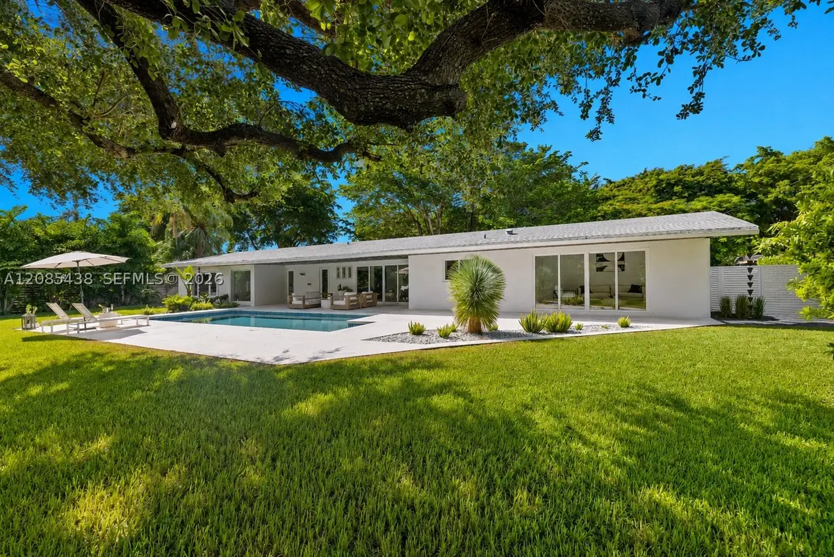 7421 SW 131st St, Pinecrest, FL 33156 - #1