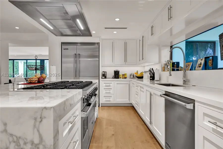 2802 Prairie Ave, Miami Beach, FL 33140 - #2