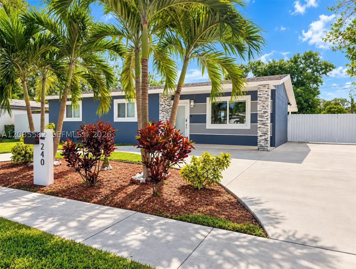 240 N 68th Ave, Hollywood, FL 33024 - #1
