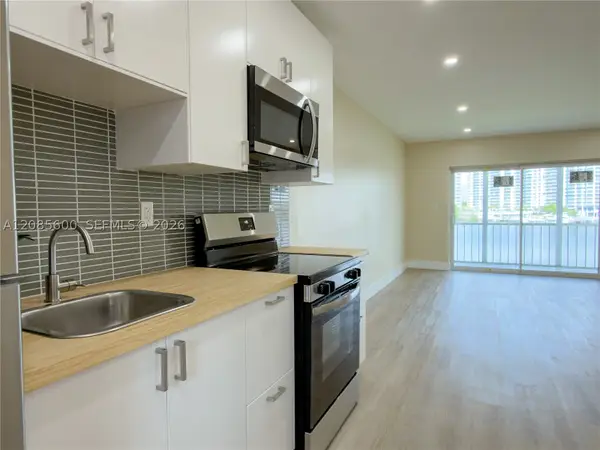 2949 Point East Dr #B304, Aventura, FL 33160