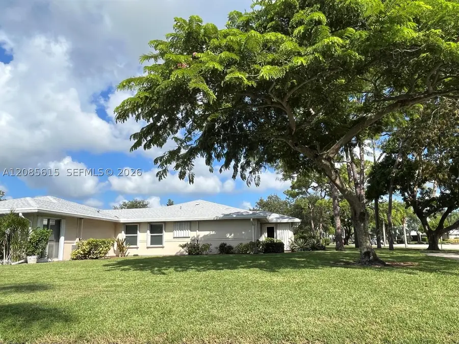 176 Cape Cod Circle, Lake Worth, FL 33467 - #2