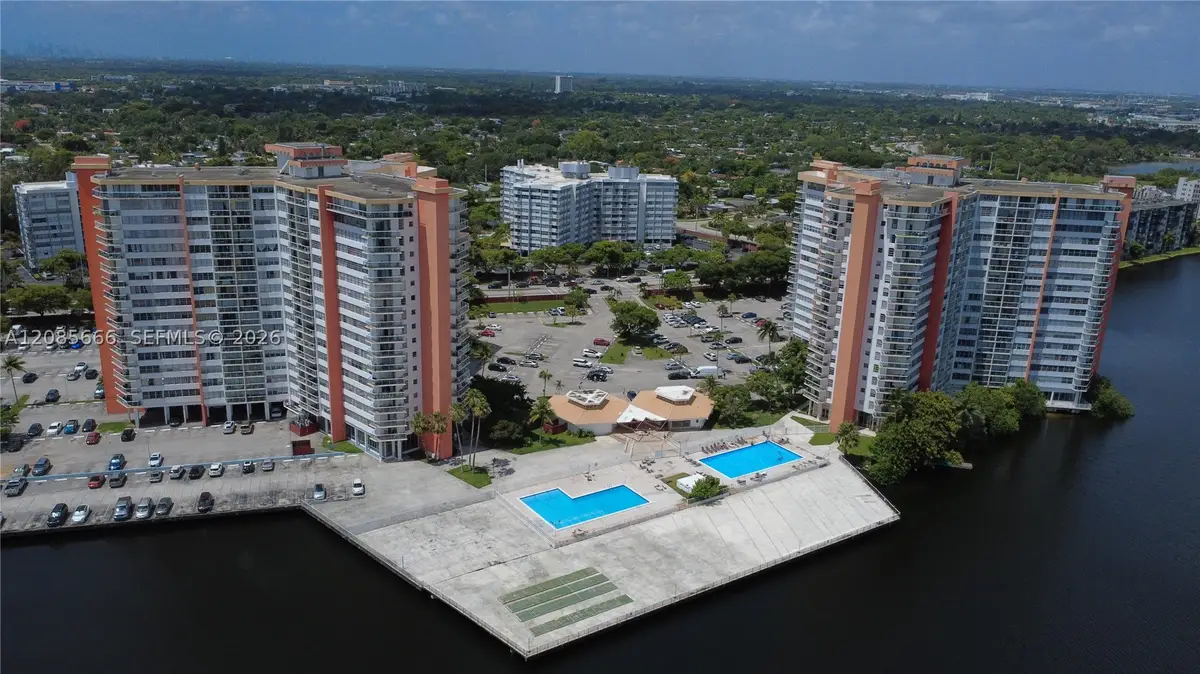1351 NE Miami Gardens Dr #422E, Miami, FL 33179 - #1