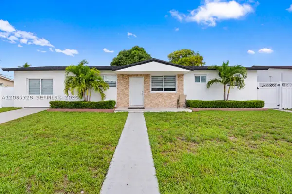 19900 SW 114th Ave, Miami, FL 33157