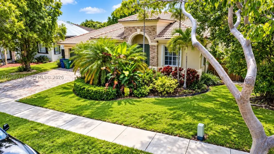 22023 SW 95th Pl, Cutler Bay, FL 33190 - #2