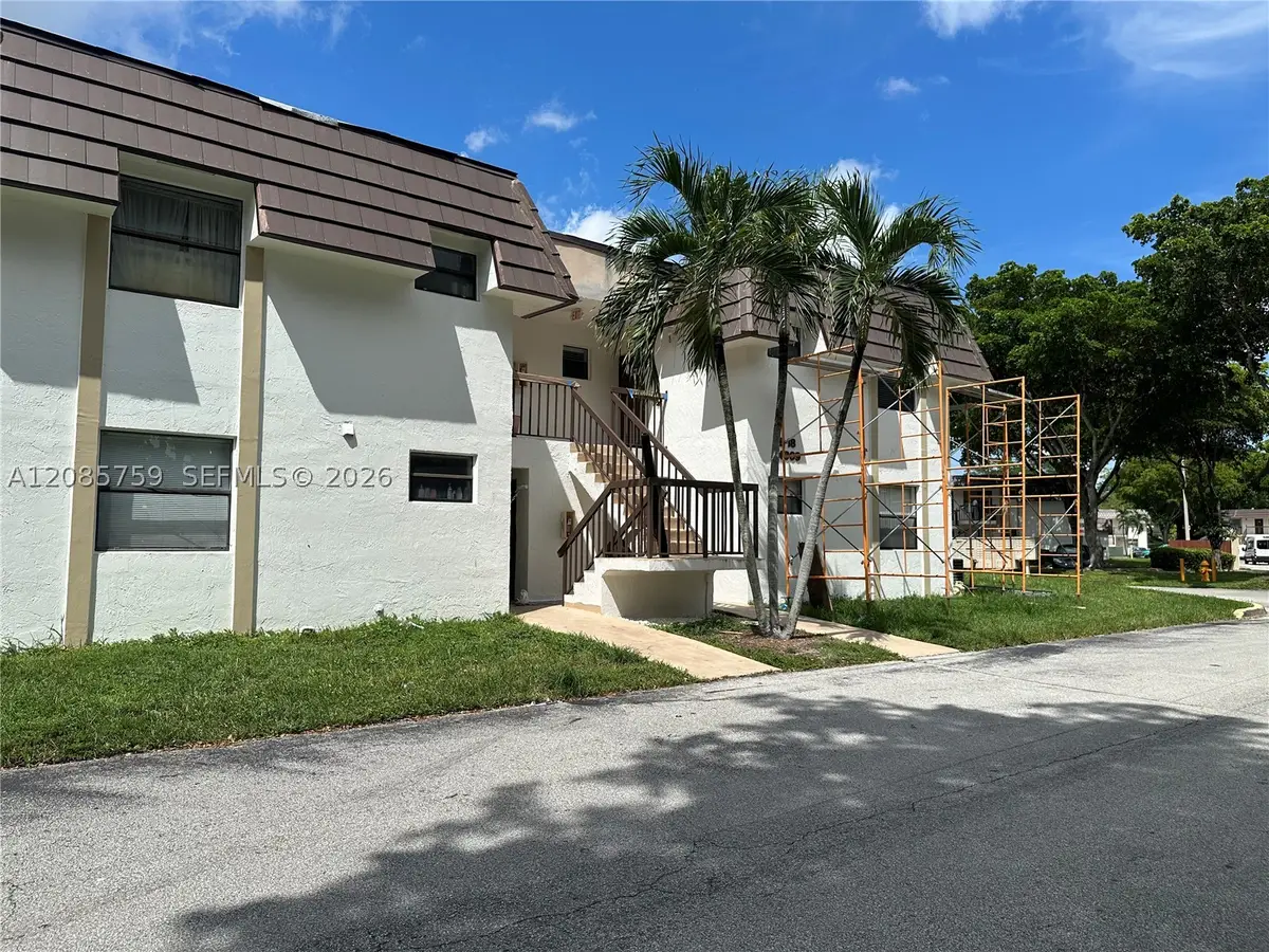 14909 SW 104th St #18-24, Miami, FL 33196 - #1