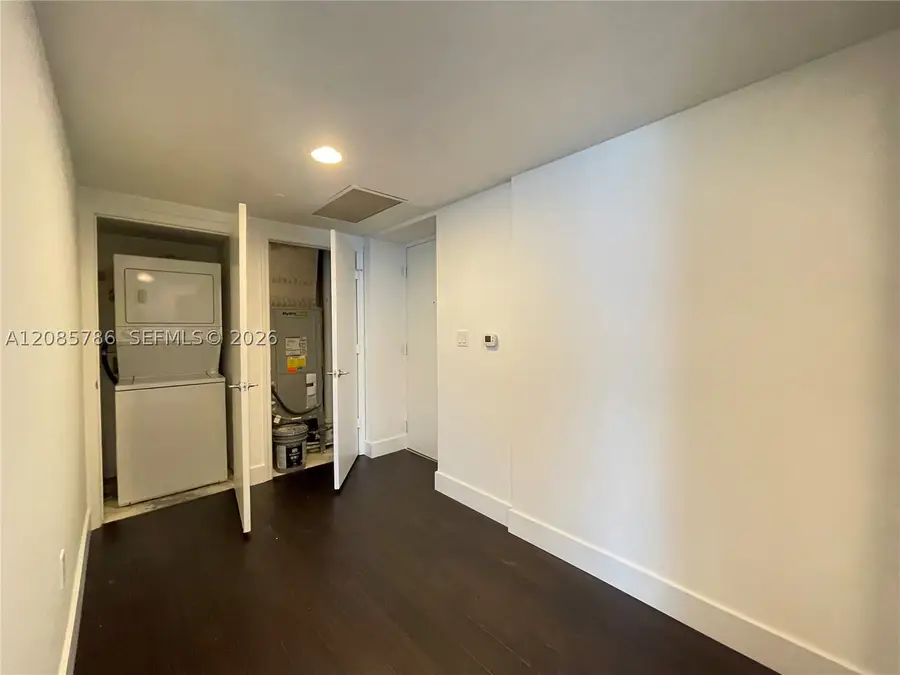 55 SE 6th St #2702, Miami, FL 33131 - #3