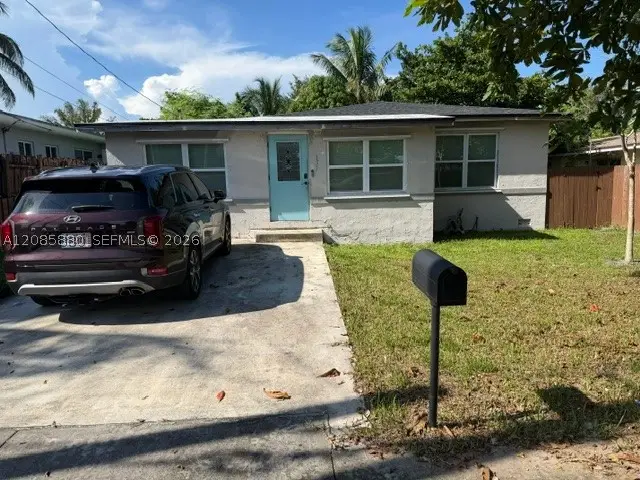 1157 NE 112th St, Miami, FL 33161 - #2