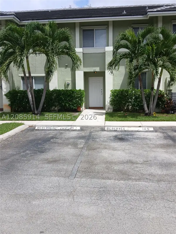 105 Hidden Ct Rd #A-3, Hollywood, FL 33023