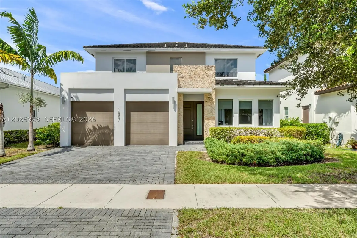 15071 SW 176th St, Miami, FL 33187 - #1