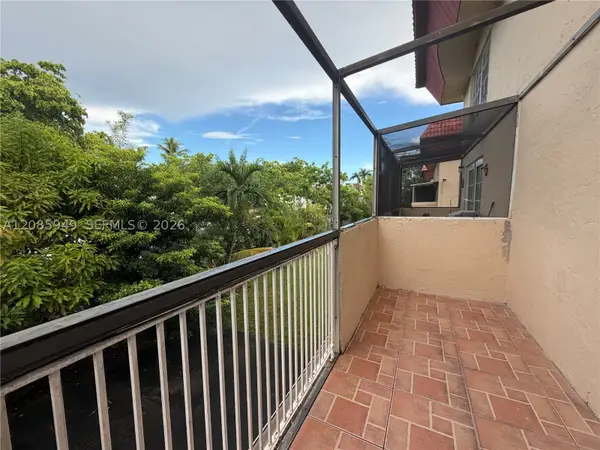 10903 N Kendall Dr #229, Miami, FL 33176