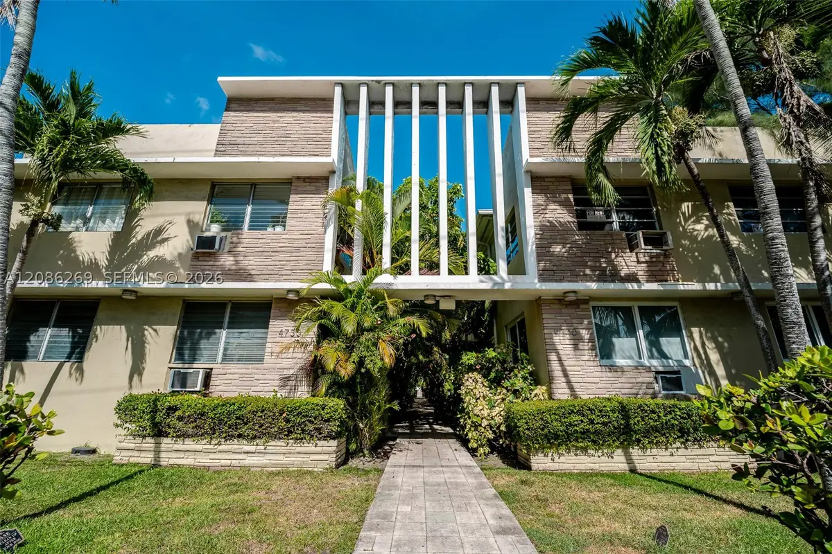 4740 Pine Tree Dr #20, Miami Beach, FL 33140 - #1