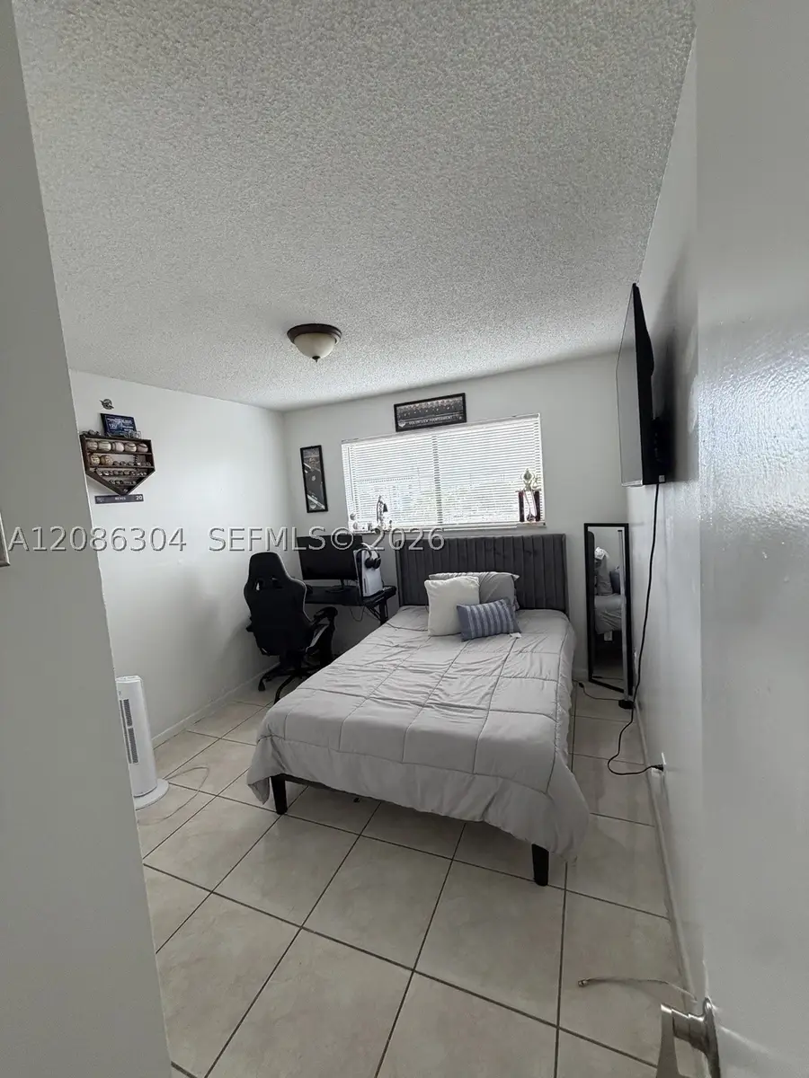8095 NW 8th St #402, Miami, FL 33126 - #3