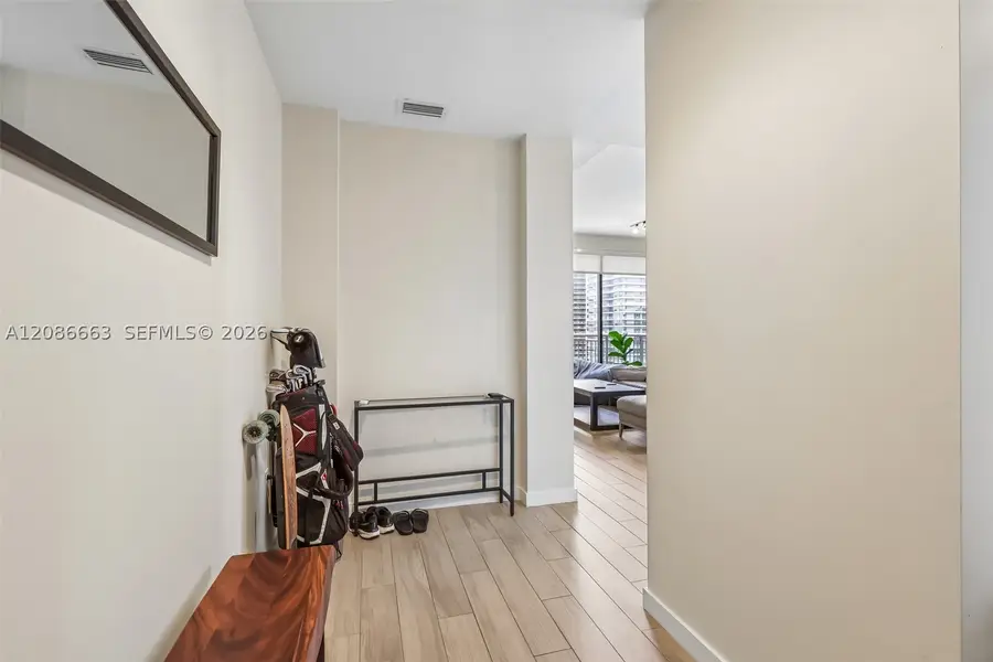 999 SW 1st Ave #UPH12, Miami, FL 33130 - #3