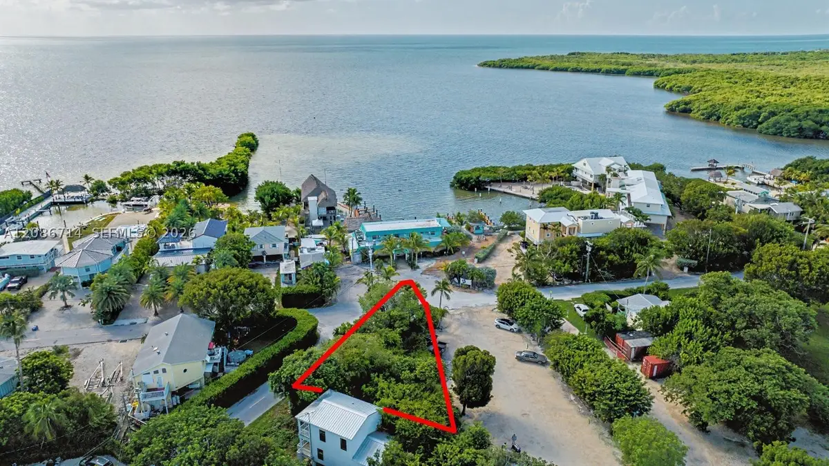 15 Ocean View Blvd, Key Largo, FL 33037 - #1