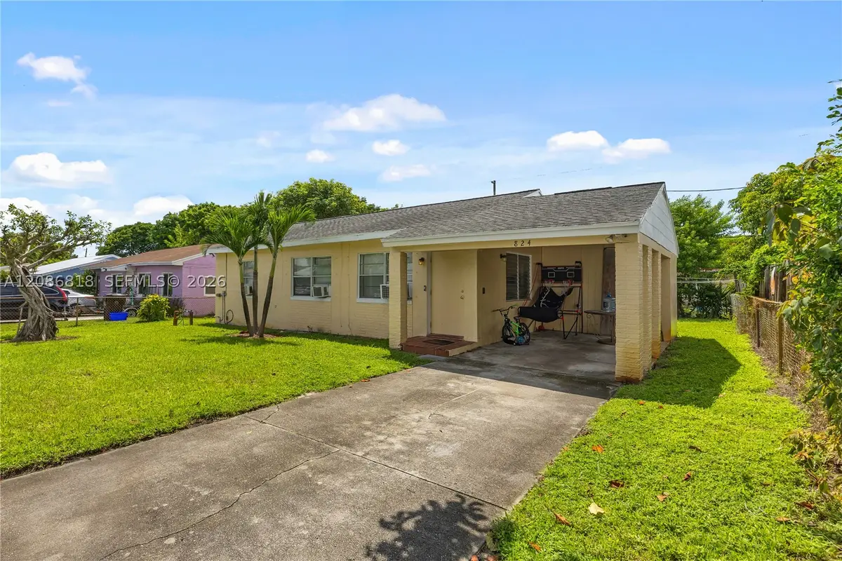 824 44th St, West Palm Beach, FL 33407 - #1