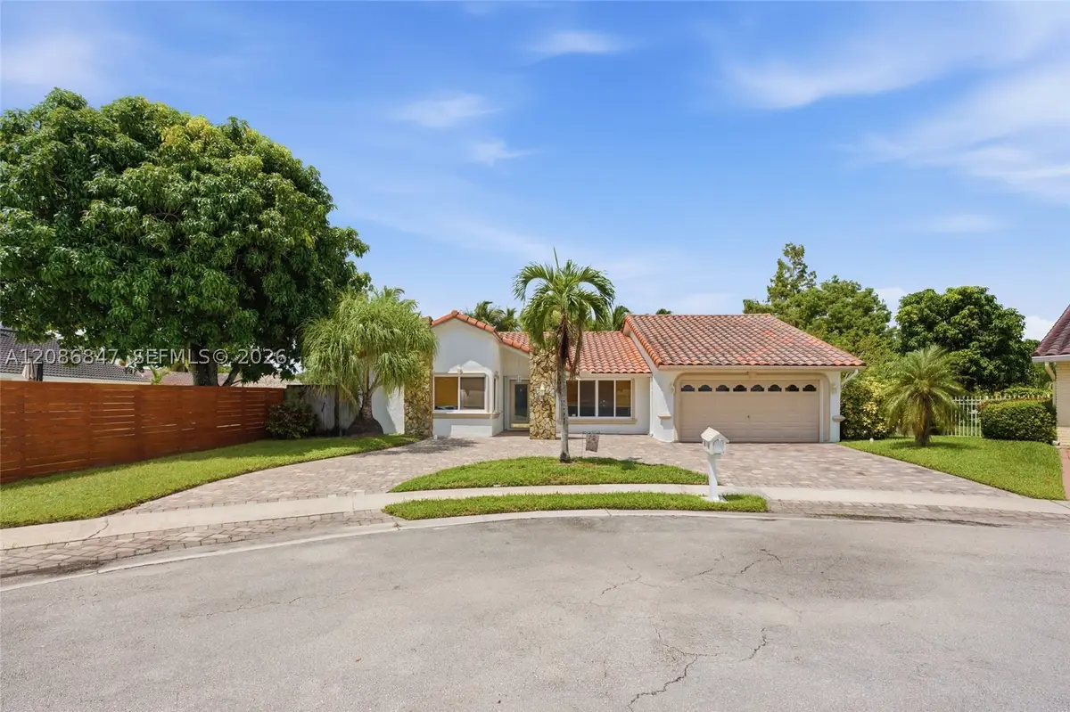 511 NW 104th Ave, Plantation, FL 33324 - #1