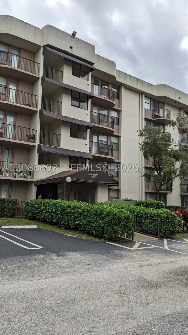 2701 Riverside Dr #206-B, Coral Springs, FL 33065