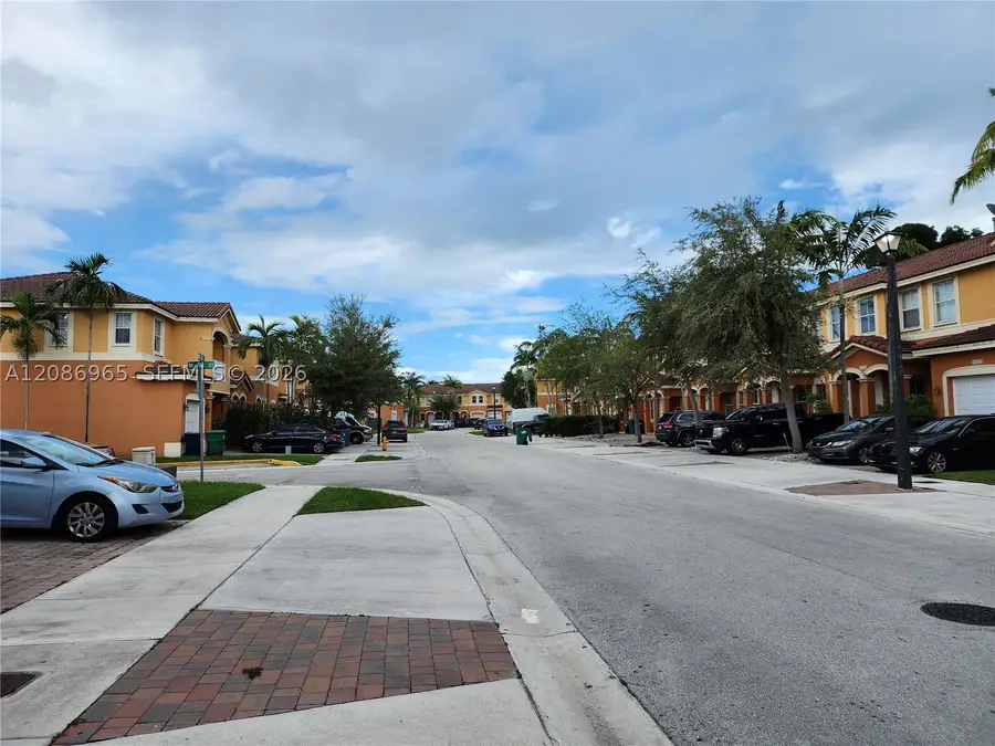 10831 SW 240th Ln, Homestead, FL 33032 - #2