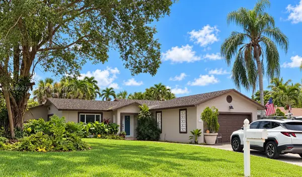 14760 SW 156th St, Miami, FL 33187