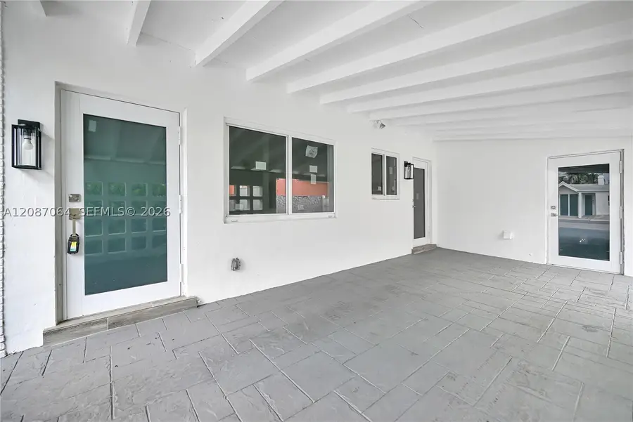 1018 NE 7th St, Hallandale Beach, FL 33009 - #2