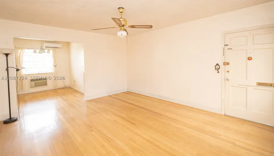 637 SW 11th St #6W, Miami, FL 33129 - #2