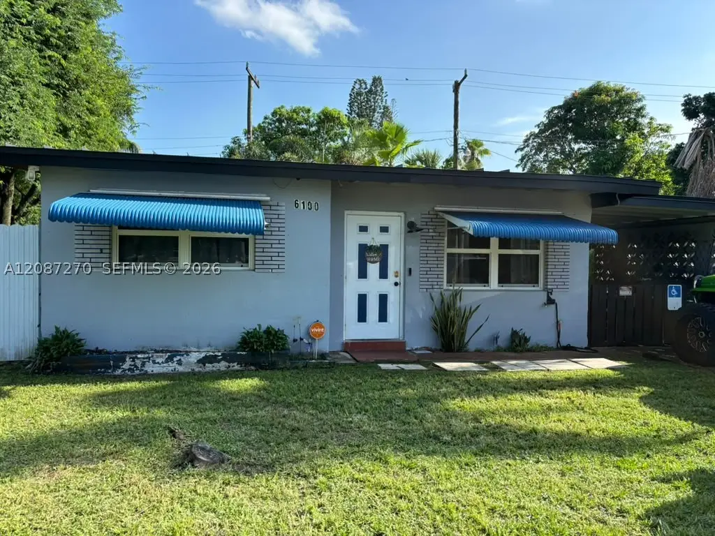 6100 Monroe St, Hollywood, FL 33023 - #1