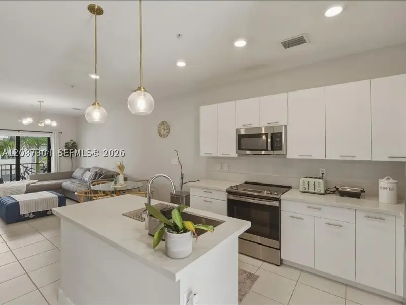 8201 NW 41st St #D-205, Doral, FL 33166 - #1