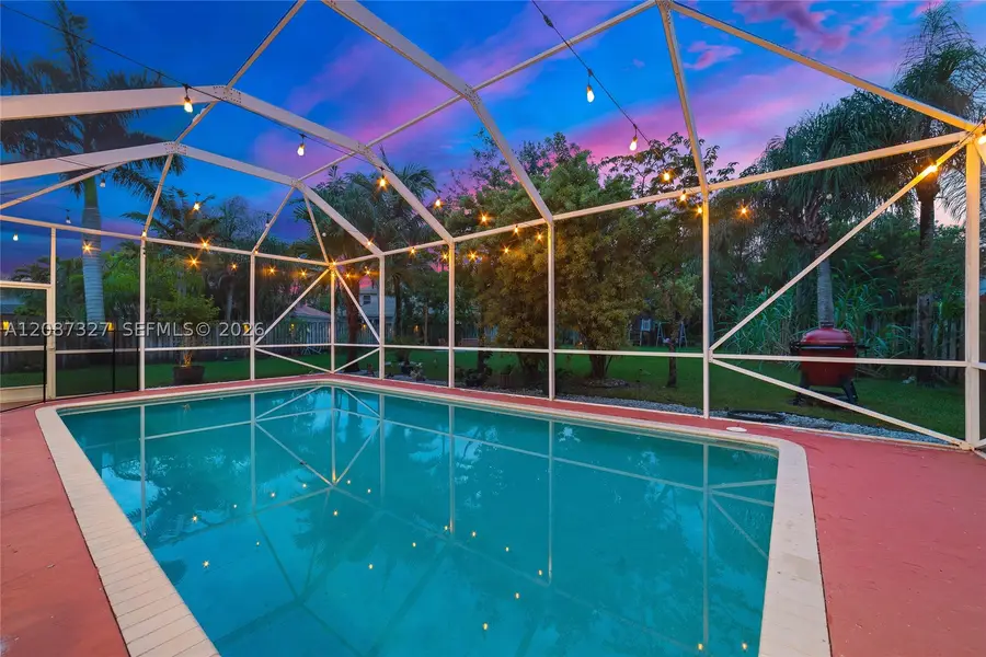 16759 NW 15th St, Pembroke Pines, FL 33028 - #2