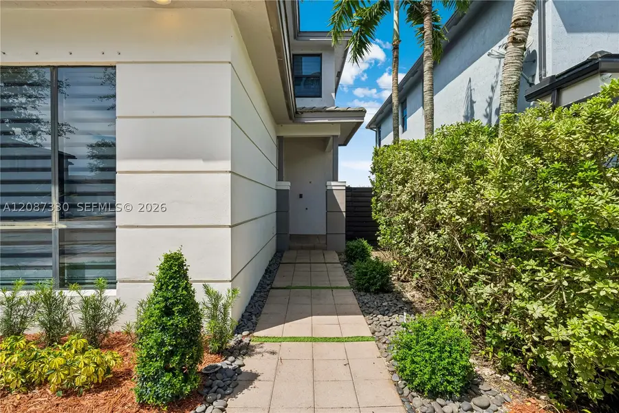 16025 SW 136th Ter, Miami, FL 33196 - #3