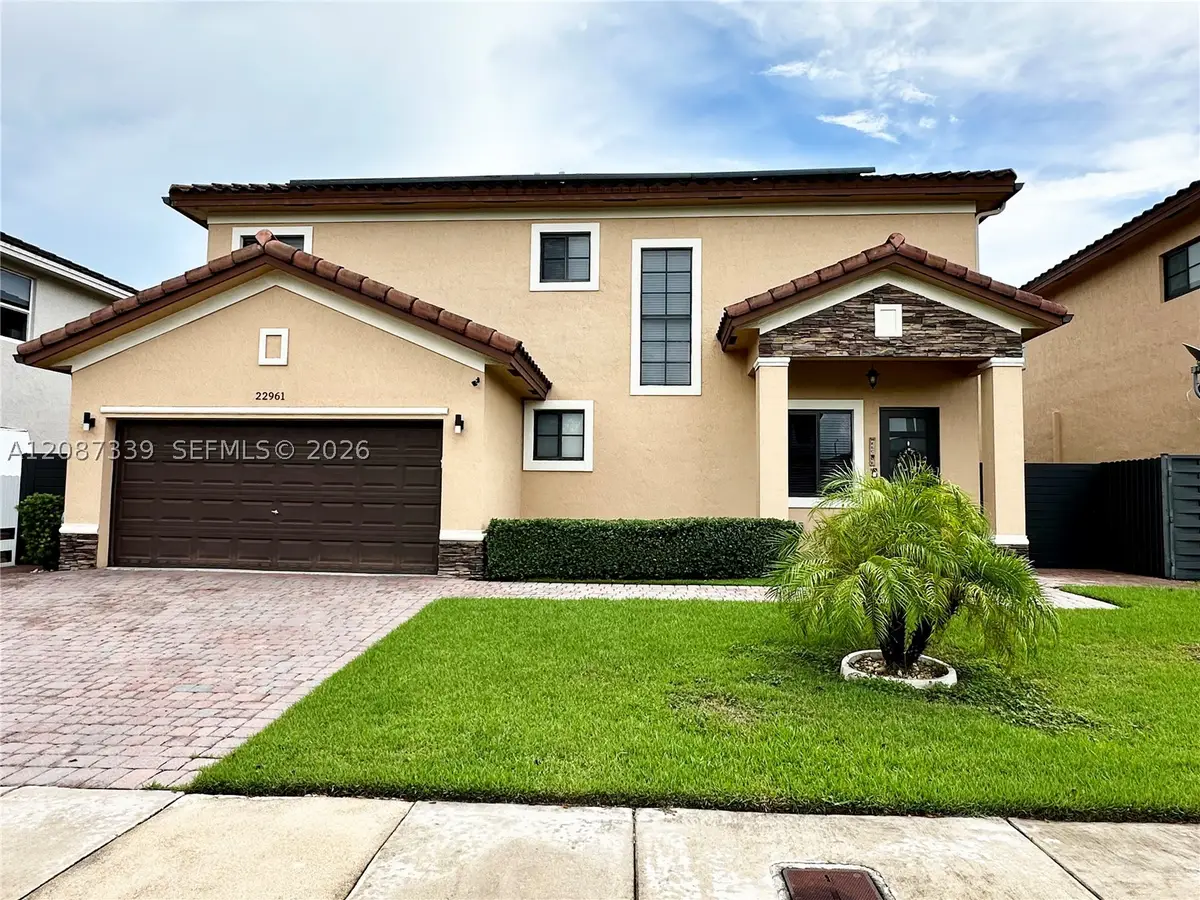 22961 SW 115th Ave, Miami, FL 33170 - #1