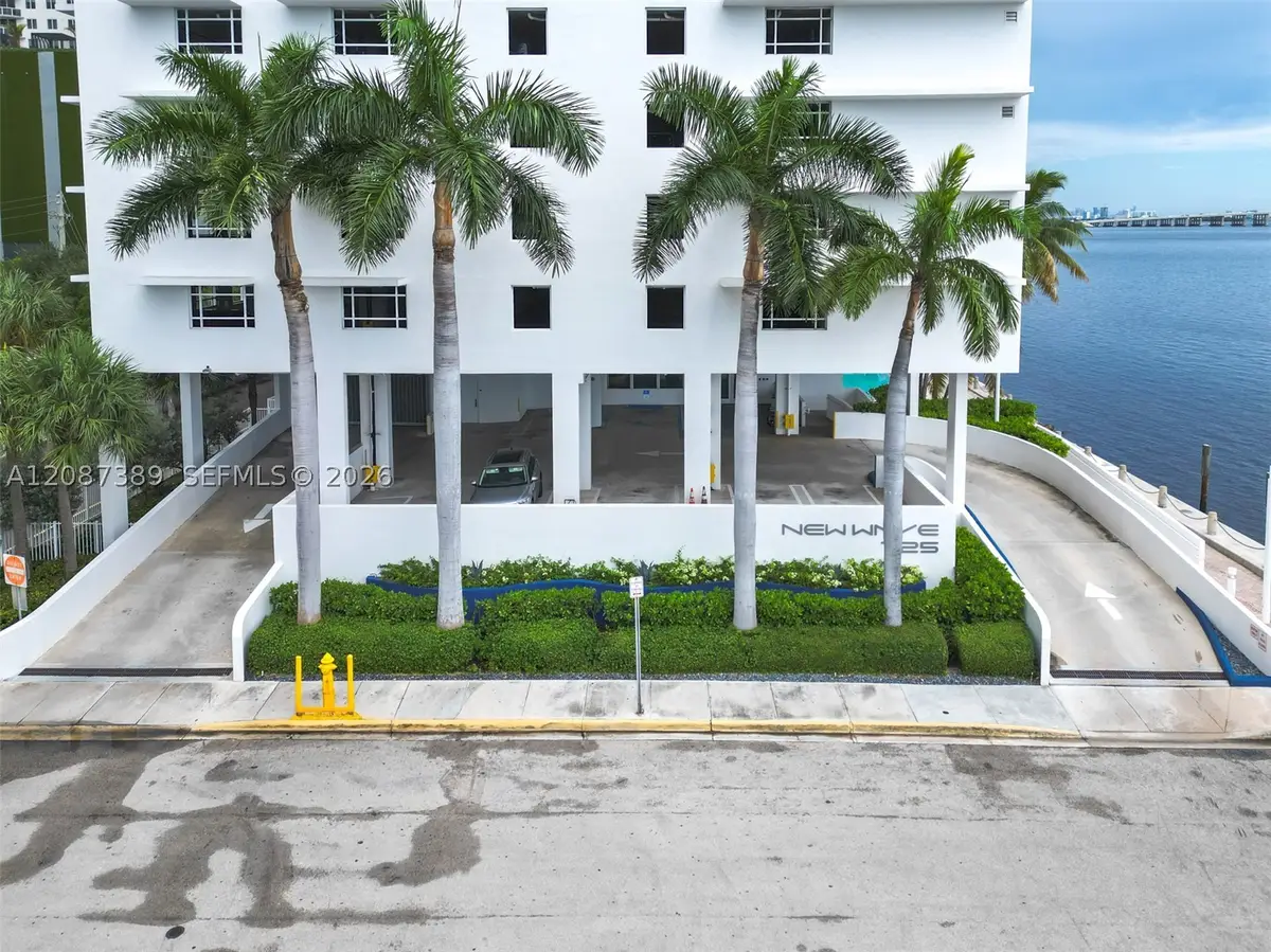 725 NE 22nd St #8E, Miami, FL 33137 - #1