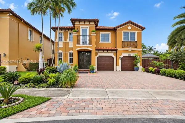 2644 SW 152nd Pl, Miami, FL 33185