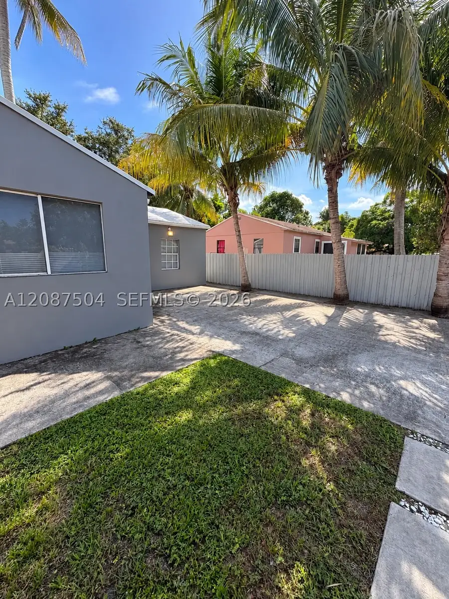 1418 NW 101st St, Miami, FL 33147 - #3