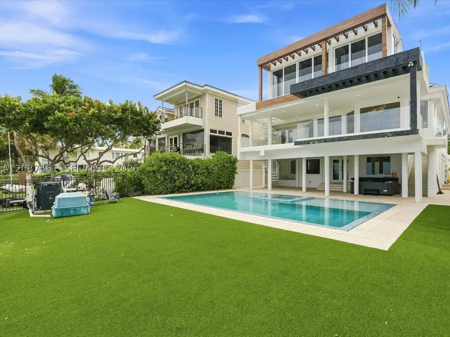 3036 N Atlantic Blvd, Fort Lauderdale, FL 33308 - #3