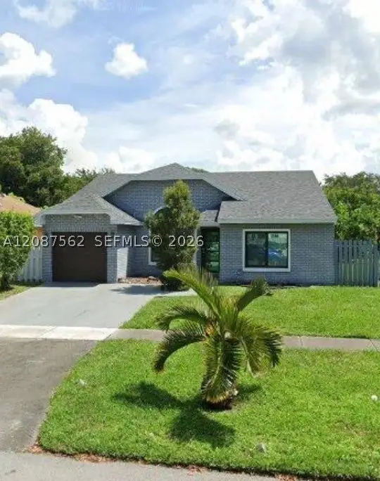 1271 SW 85th Ave, Pembroke Pines, FL 33025 - #1