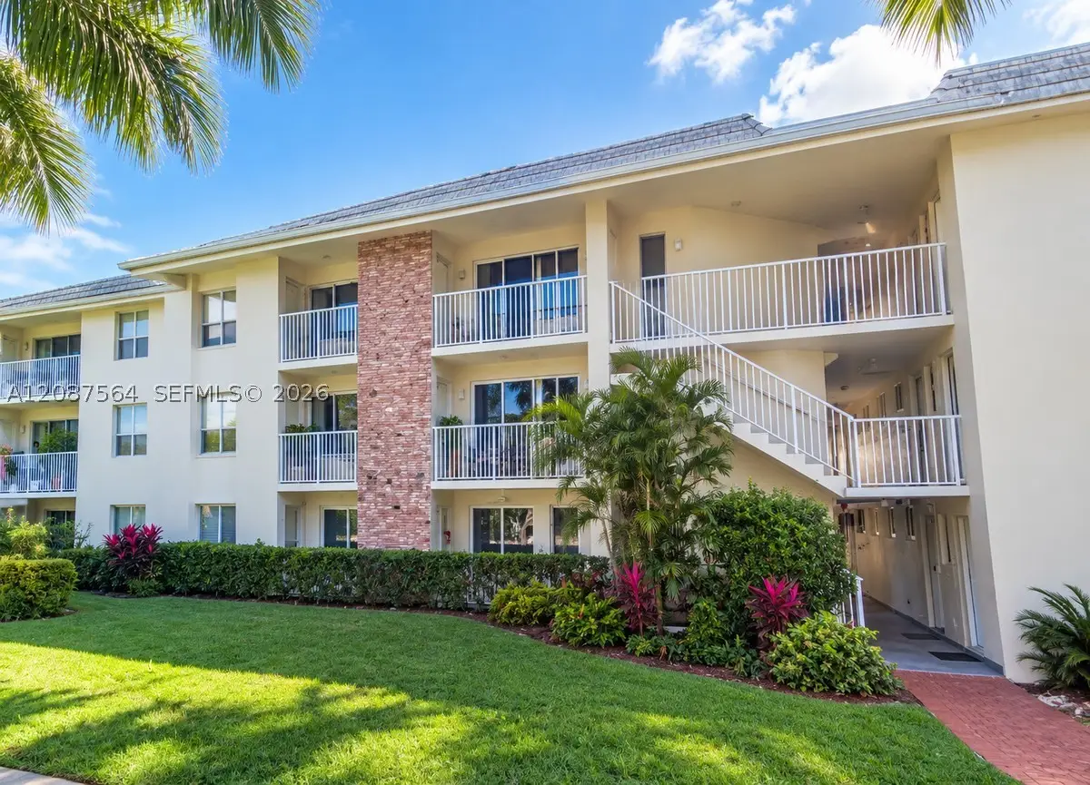 240 Galen Dr #110, Key Biscayne, FL 33149 - #1