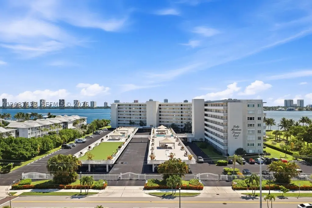 801 Lake Shore Dr #801, Lake Park, FL 33403 - #1