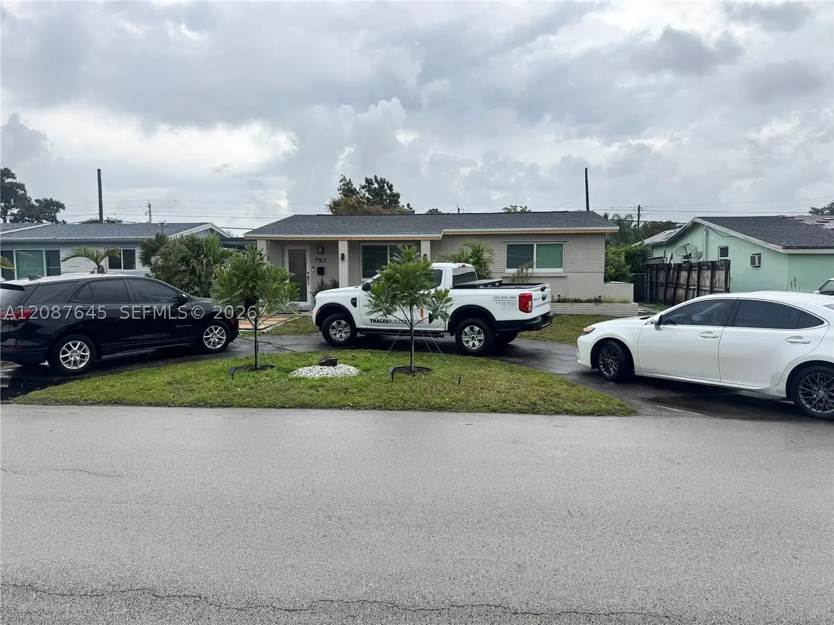 7767 Meridian St, Miramar, FL 33023 - #1