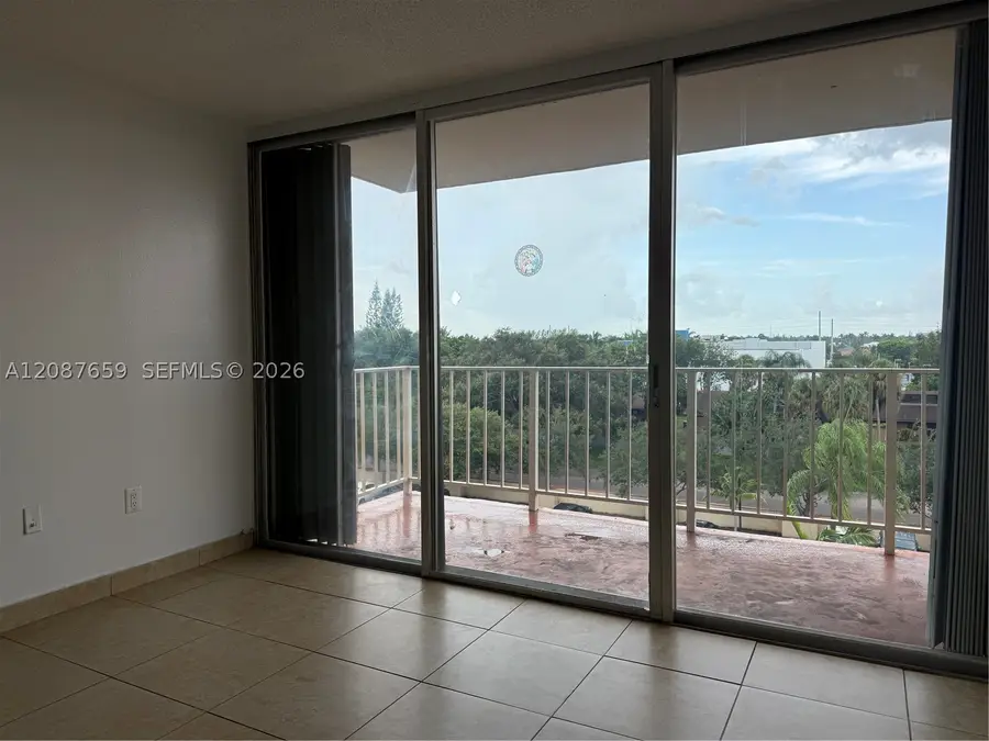 13120 SW 92nd Ave #B-520, Miami, FL 33176 - #2