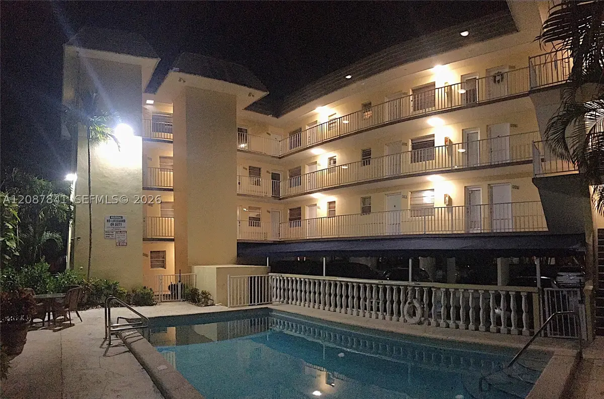 427 Santander Ave #202, Coral Gables, FL 33134 - #1