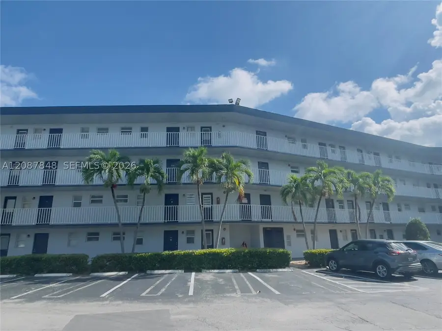 443 NE 195th St #338, Miami, FL 33179 - #2