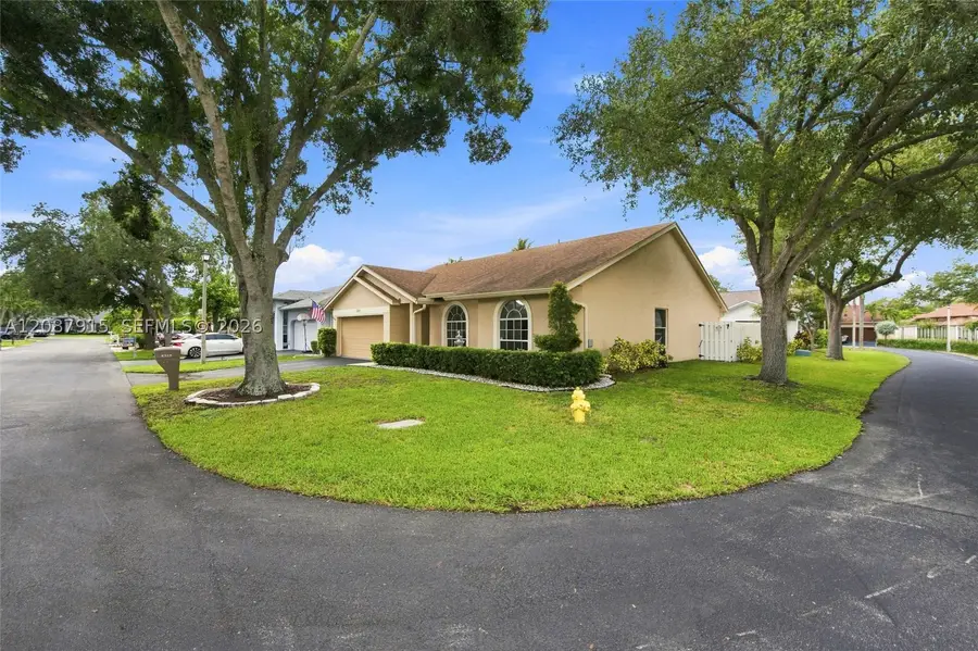 5346 NW 99th Way, Coral Springs, FL 33076 - #2