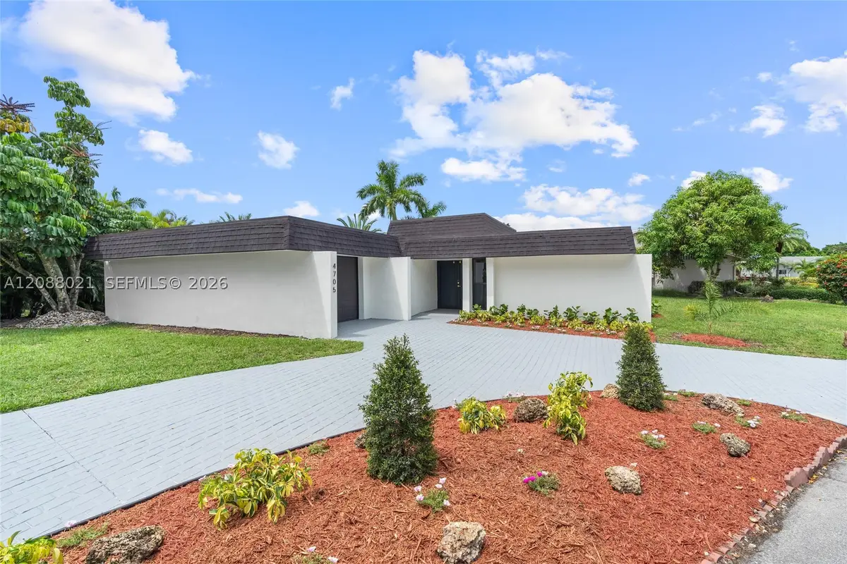 4705 Bayberry Ln, Tamarac, FL 33319 - #1