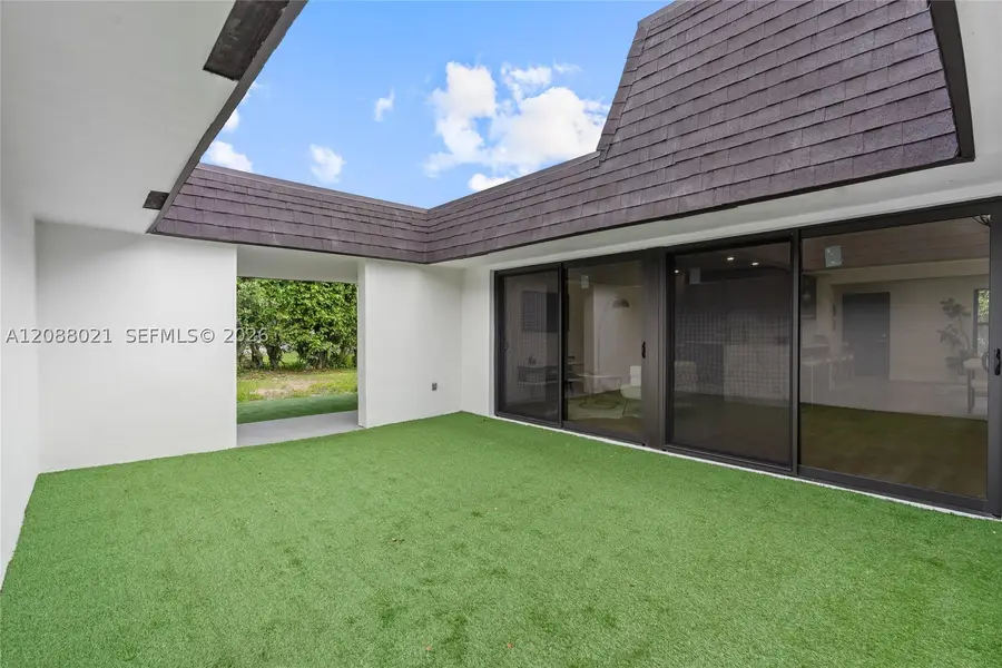 4705 Bayberry Ln, Tamarac, FL 33319 - #2