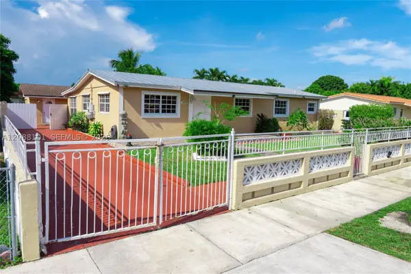 11601 SW 183rd St, Miami, FL 33157